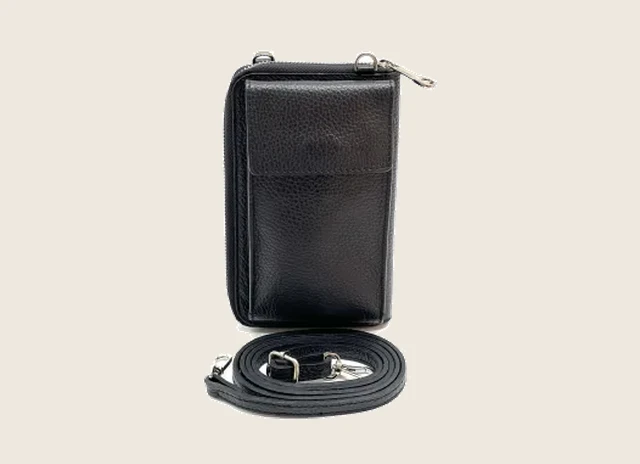 H0015 · Leather wallet