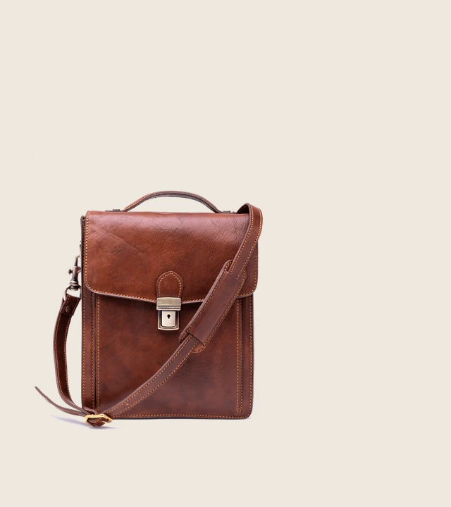 A4408 · Dark brown
