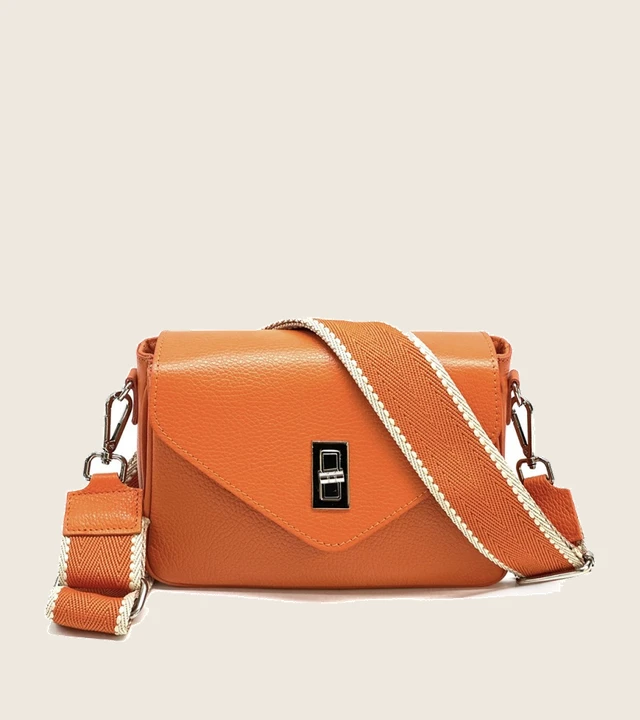 F513 · Product view