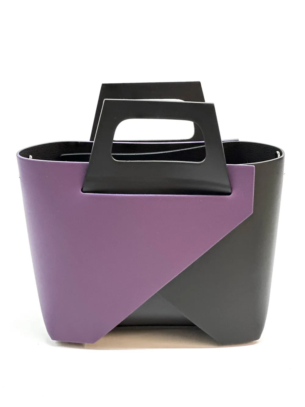 H567 · Purple / Black
