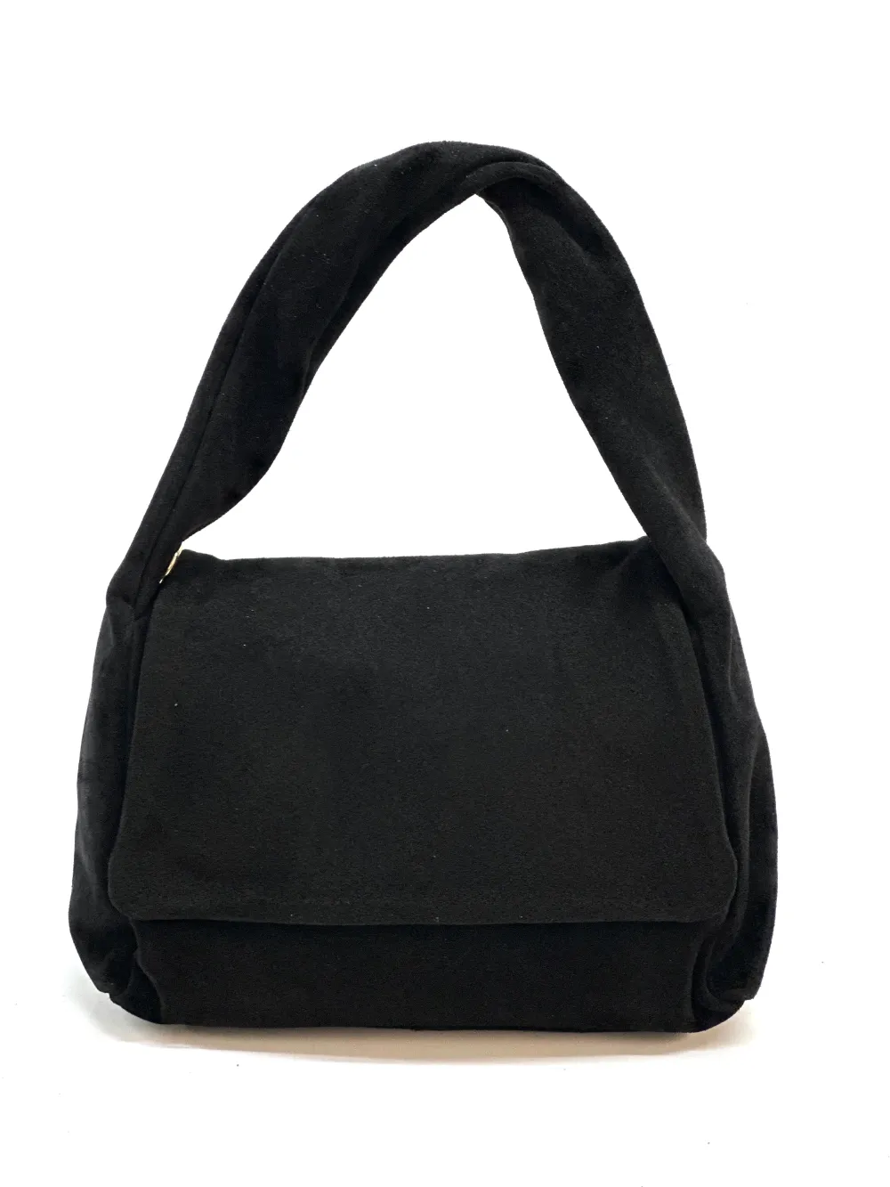 H568 · Black