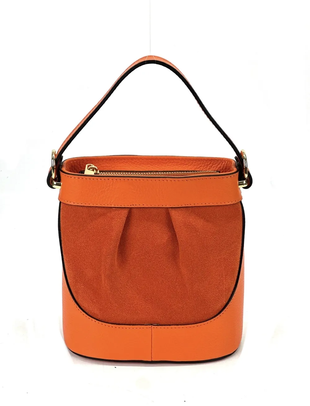 H670-c · Arancione