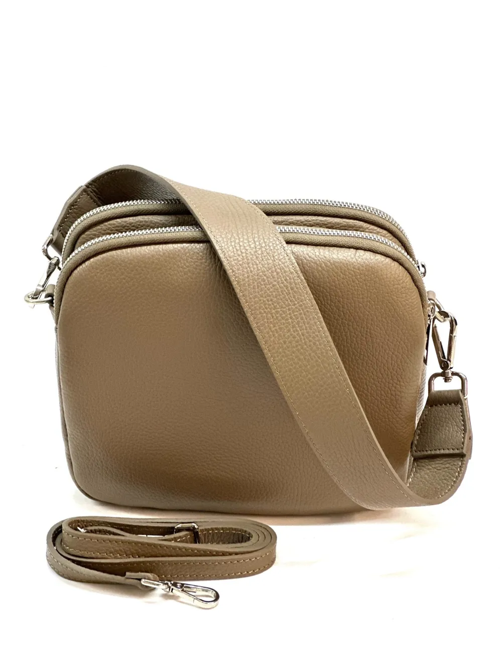 H877 · Dark taupe