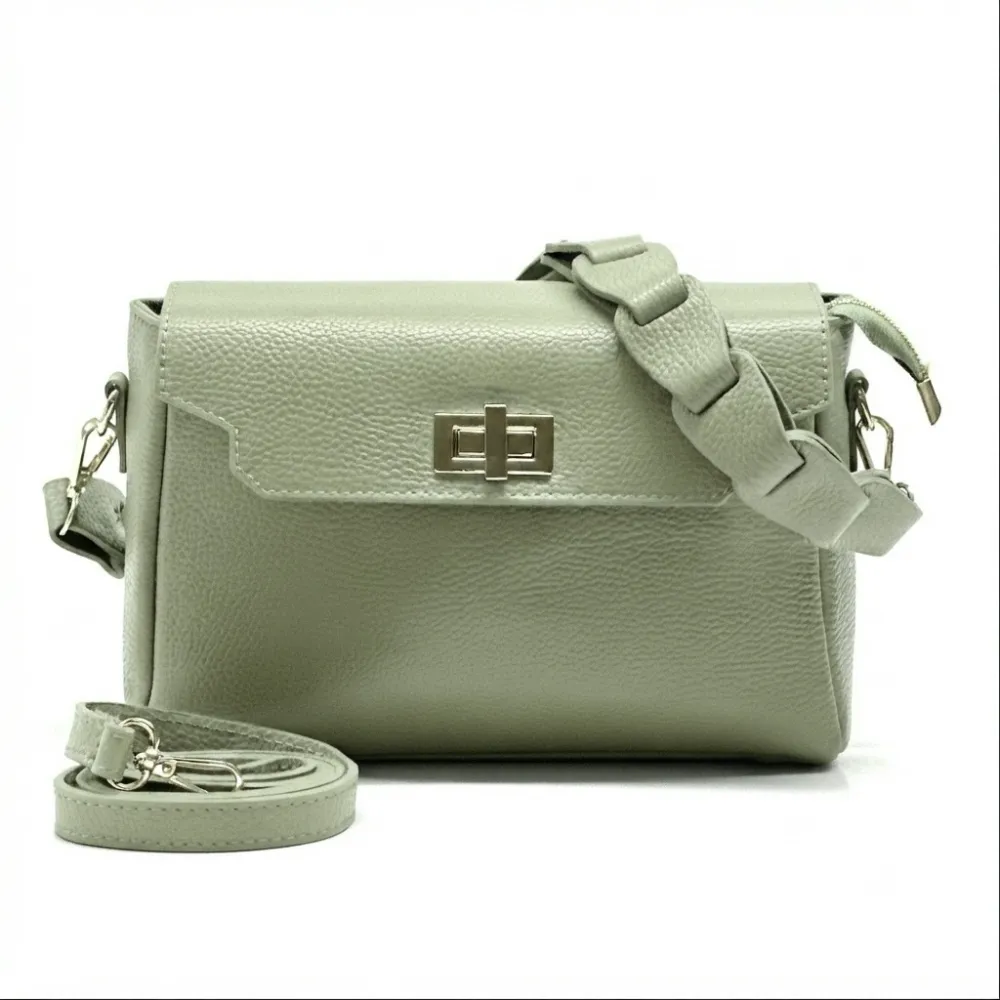 H931 · Pistachio