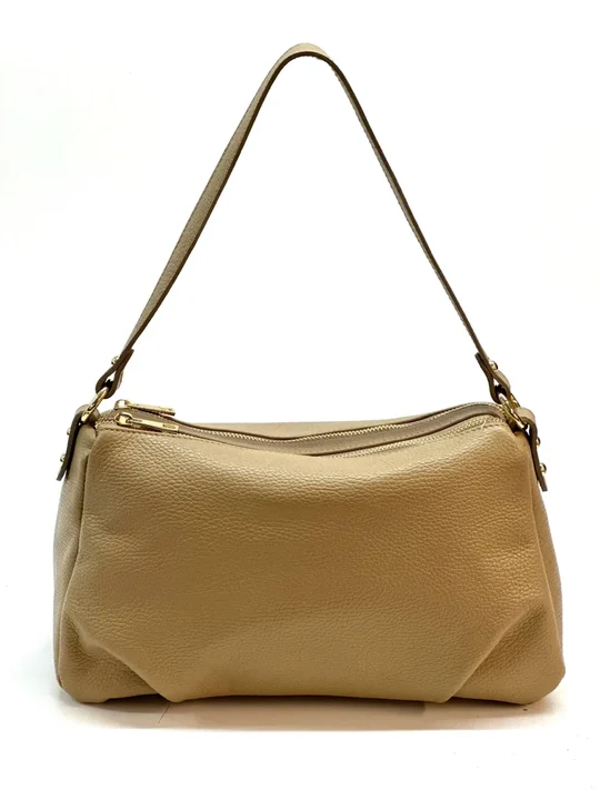 H579 · Light taupe