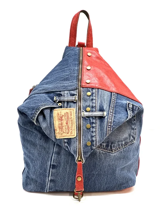 H5883 · Red