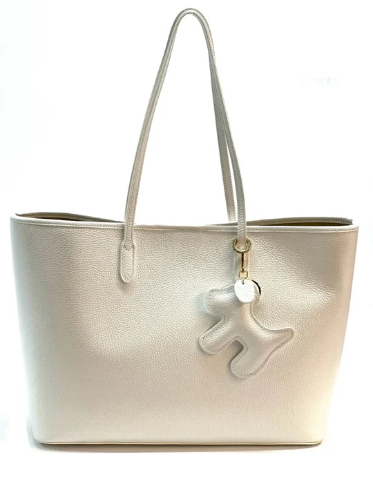 H596 · White / Beige