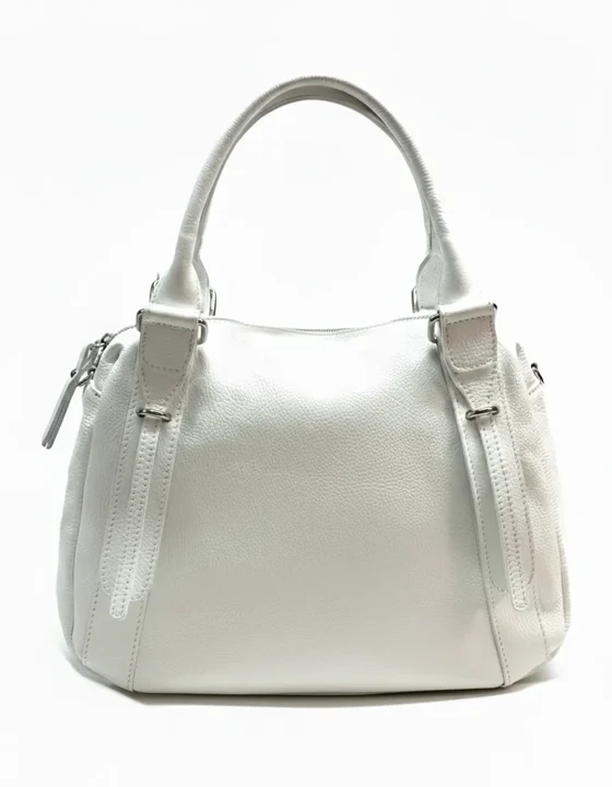 H658 · White